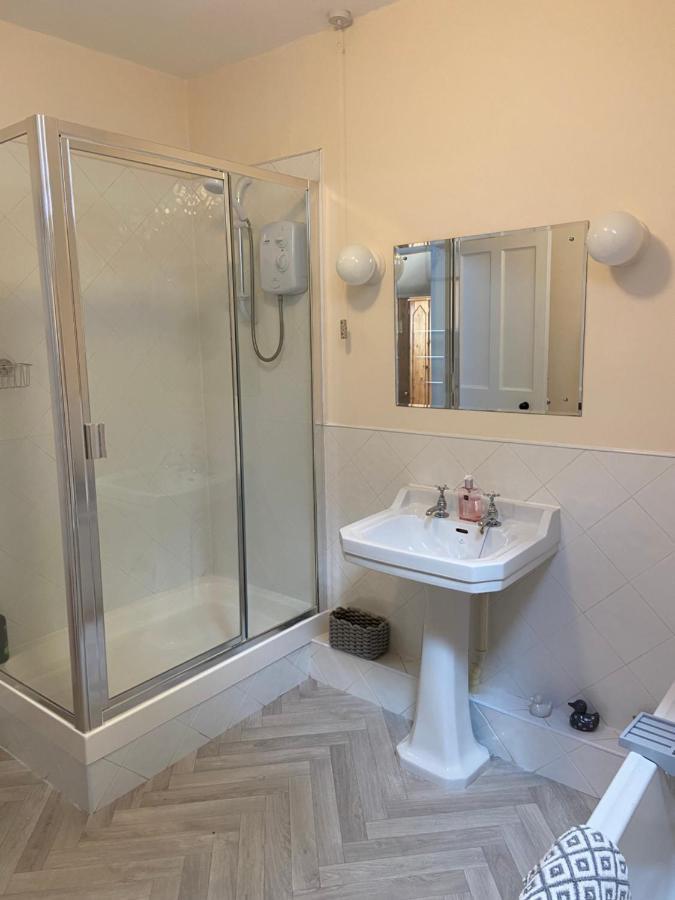 Fabulous 2 Bedroom House Just Outside Edinburgh Auchendinny Extérieur photo